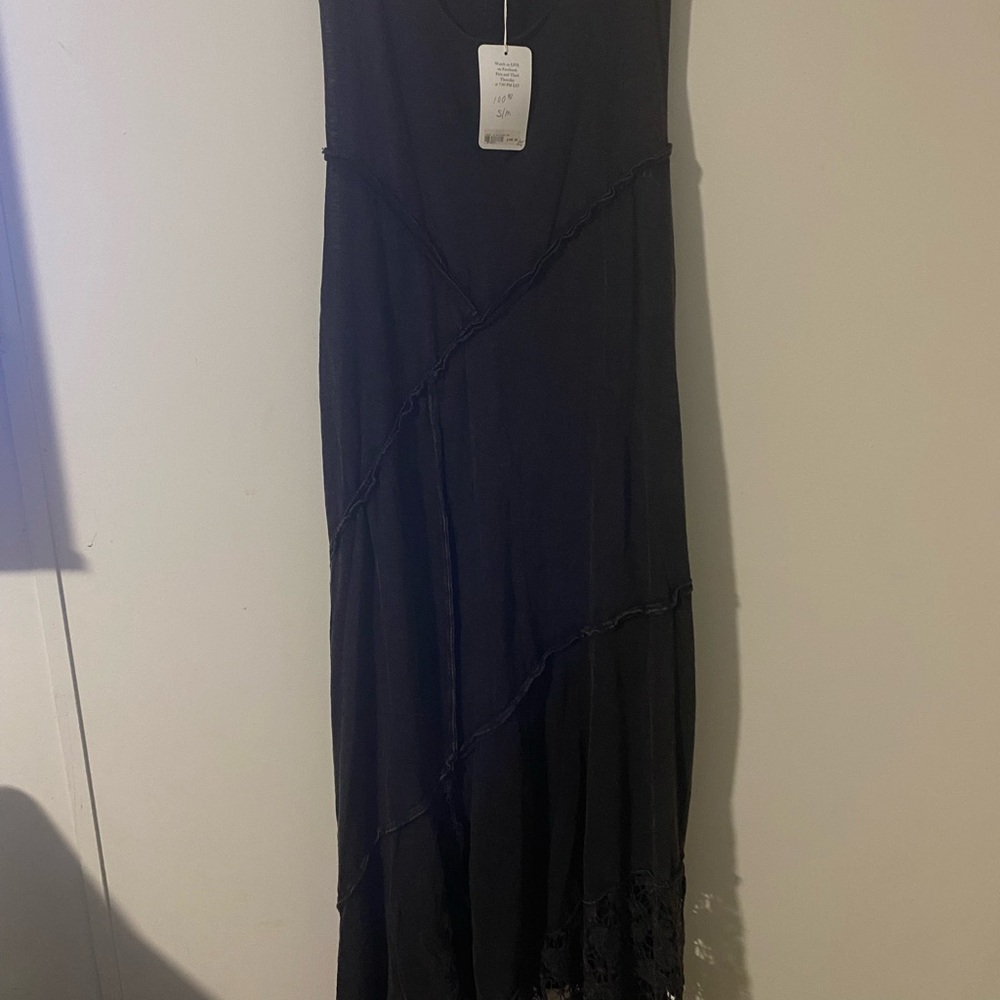 Elegant Black Maxi Dress